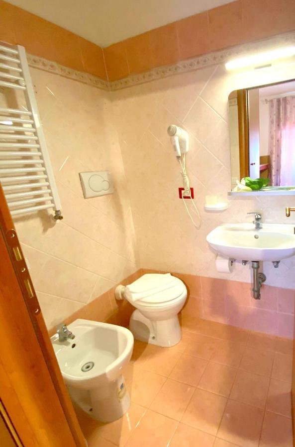 Now Rome-address Via Palestro,56- Breakfast Included Pensión Roma